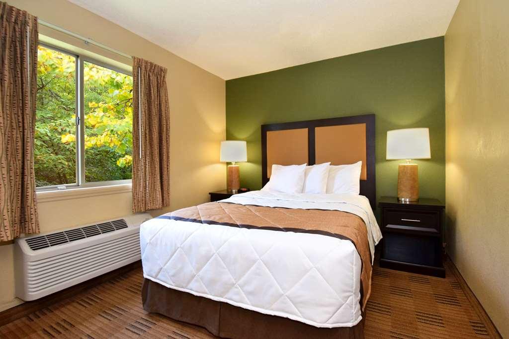 Extended Stay America Select Suites - Raleigh - Rtp - 4610 Miami Blvd Durham megye  Szoba fotó