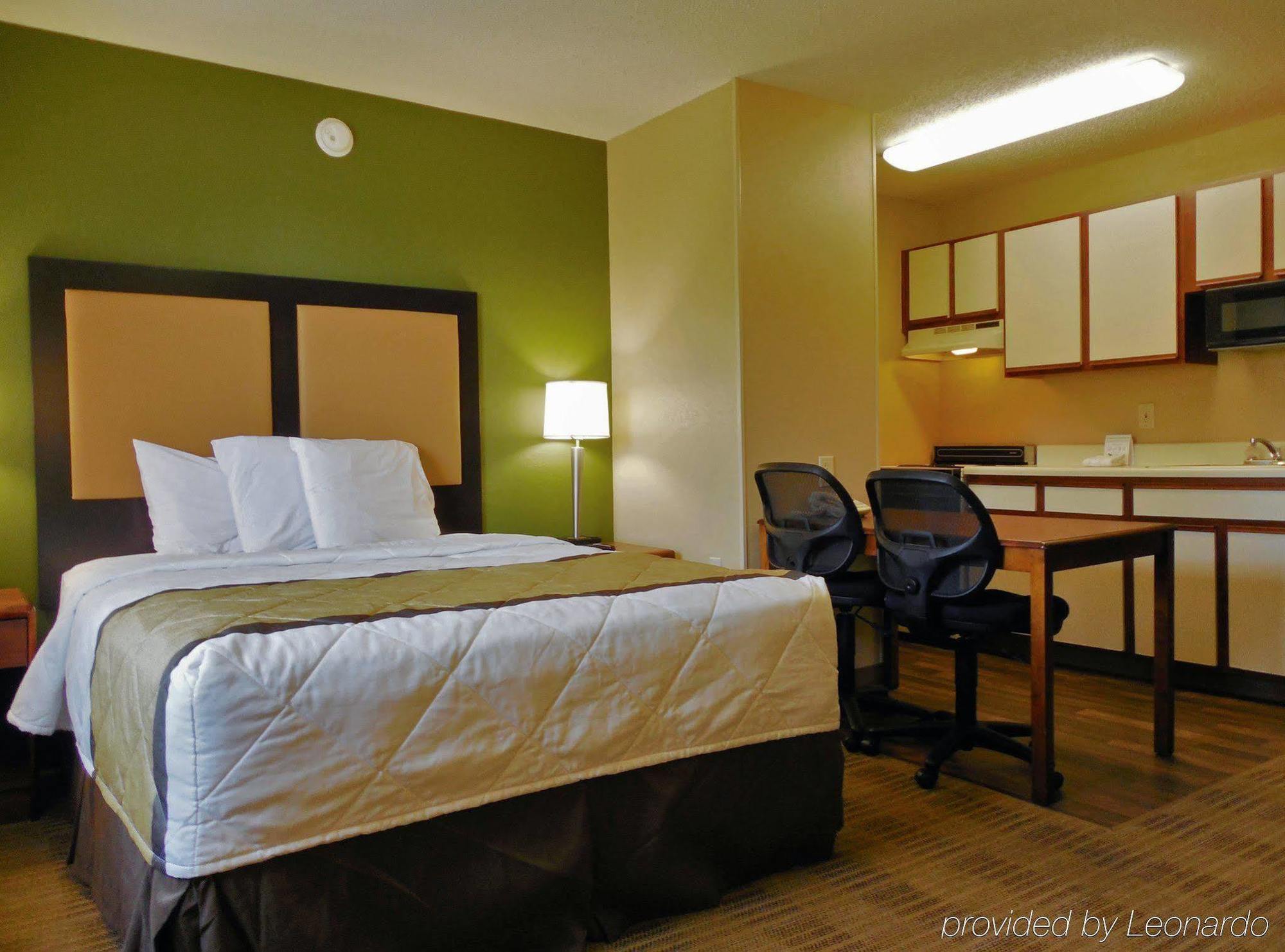 Extended Stay America Select Suites - Raleigh - Rtp - 4610 Miami Blvd Durham megye  Kültér fotó